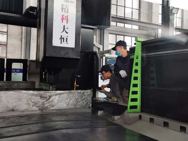 數(shù)控龍門銑床加工范圍有哪些？可以適用什么行業(yè)